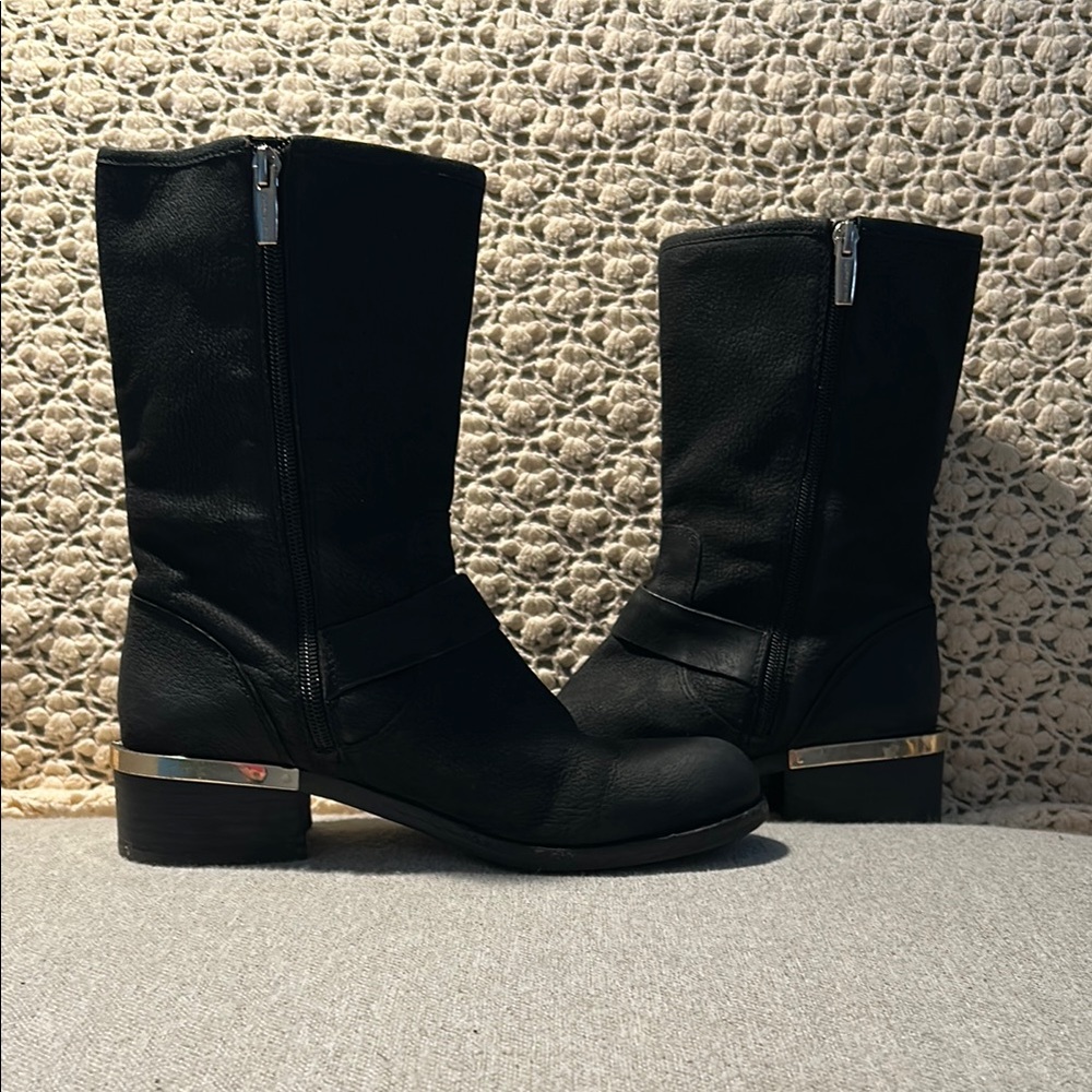 Vince Camuto Women’s Size 7.5 Black Leather Boots - Picture 5 of 10
